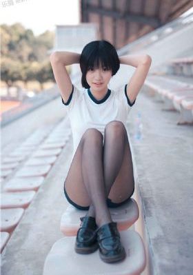 女同学玩我jiji好爽